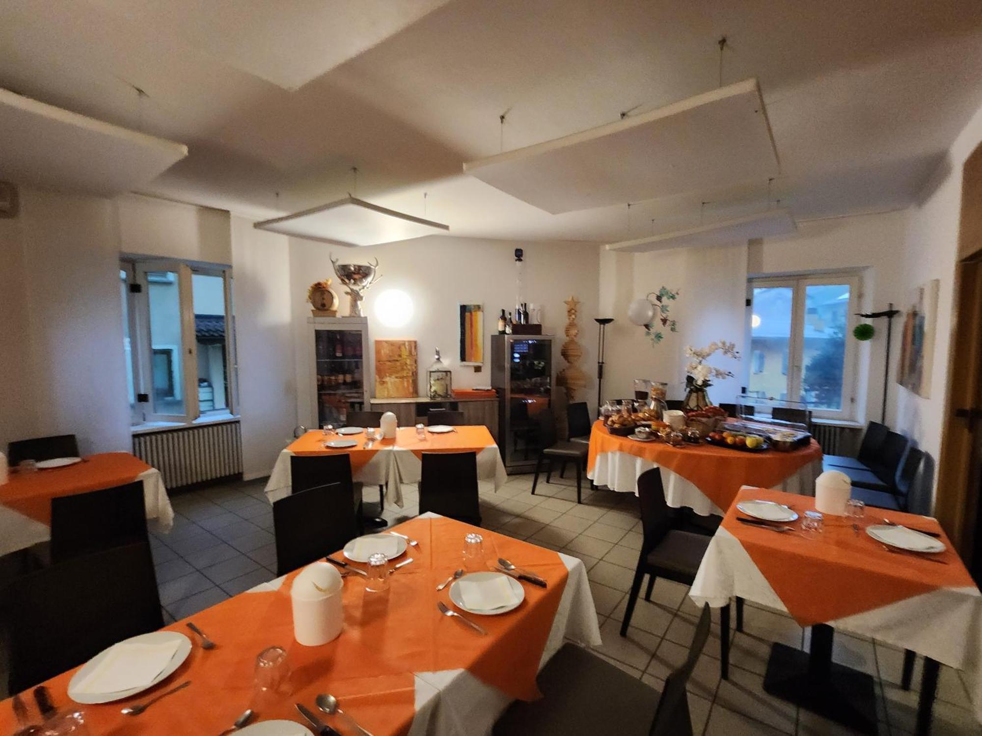 Hotel Ristorante Camoghe Isone Exteriör bild