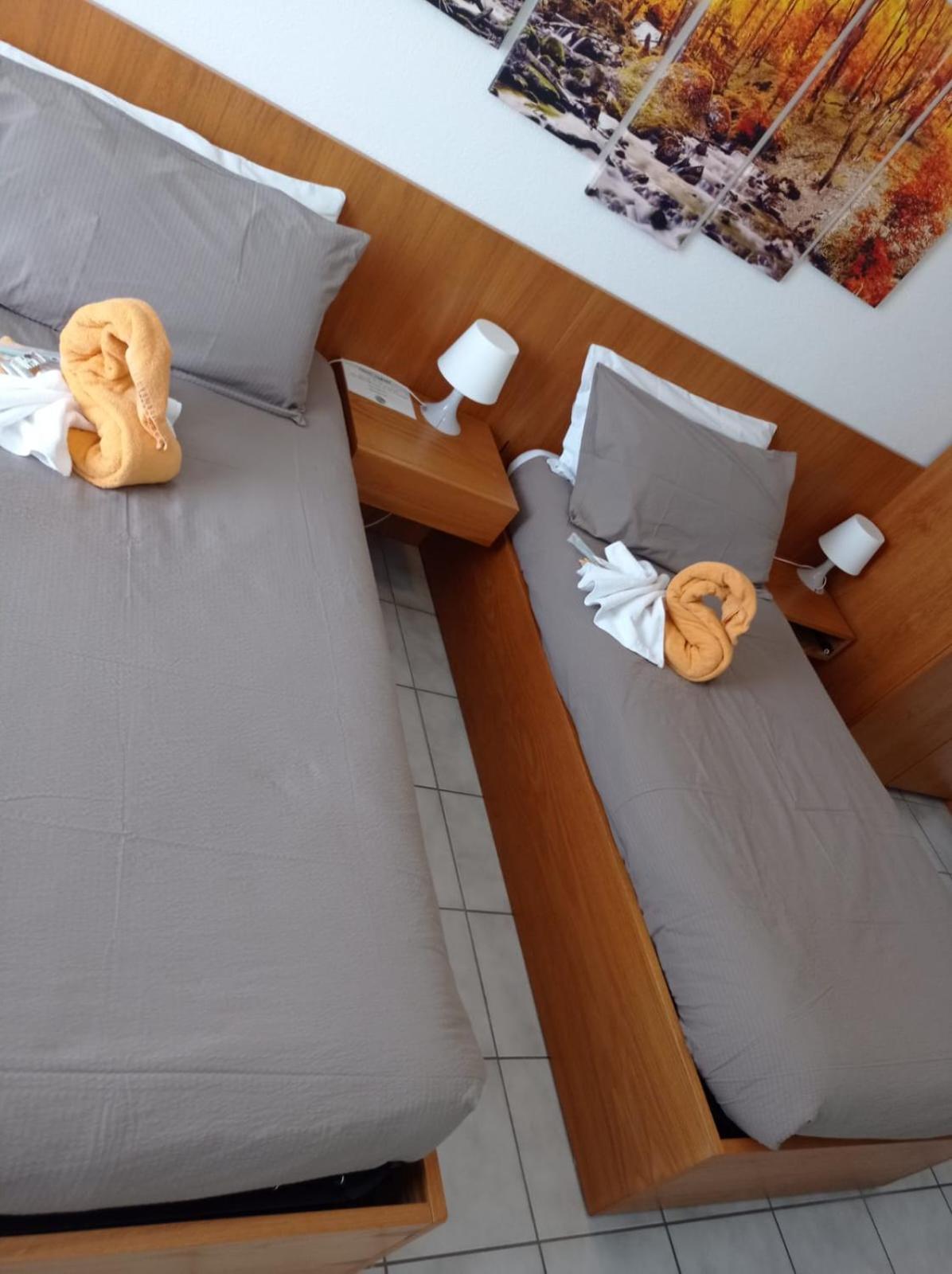 Hotel Ristorante Camoghe Isone Exteriör bild