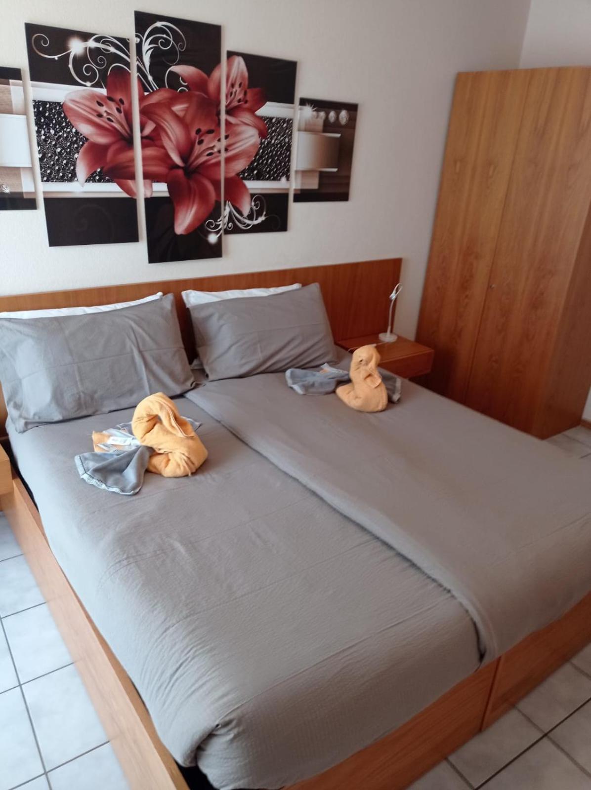 Hotel Ristorante Camoghe Isone Exteriör bild